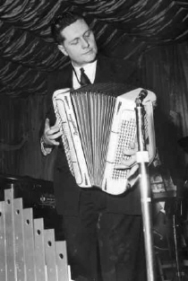 Biographie de l'accordéoniste André Verchuren